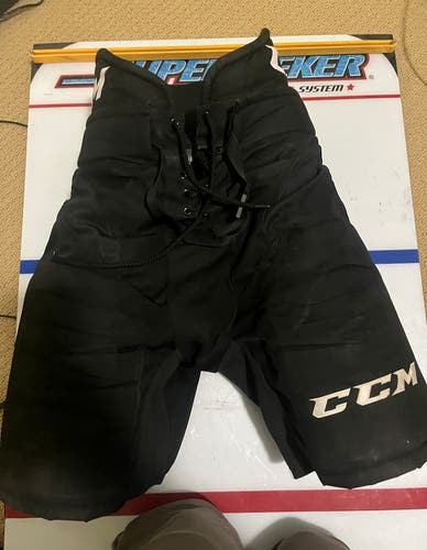 Men's Senior Small CCM hp31 Hockey Pants