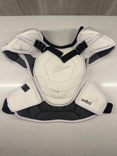 Medium/Large Adult STX Shadow Shoulder Pads (Used)