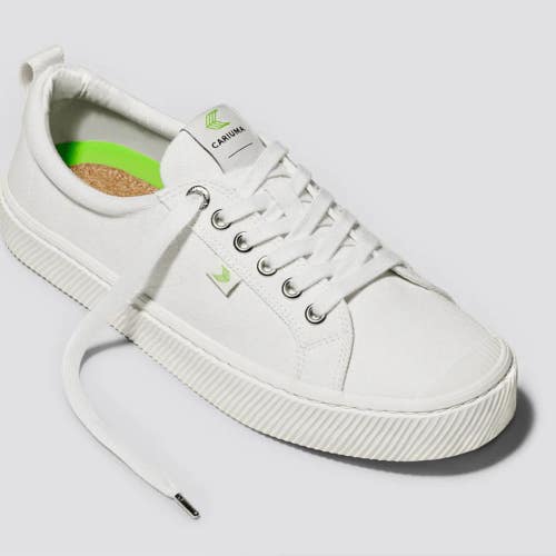 Cariuma OCA Low Sneakers Women's US 8.5 Off-White Canvas Comfort Shoes HAWK1619