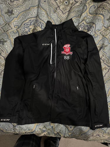 Black Kids Unisex XL CCM Jacket (Used)