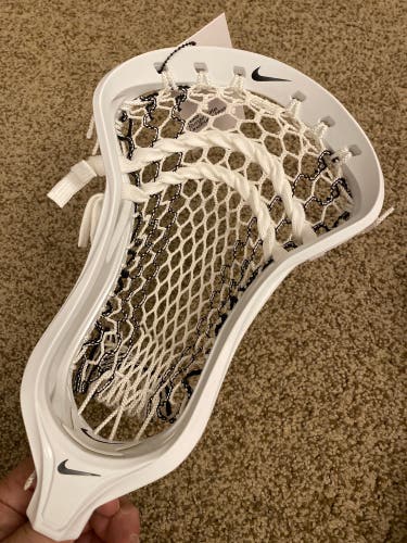 Nike Surge Elite - Hero 3.0