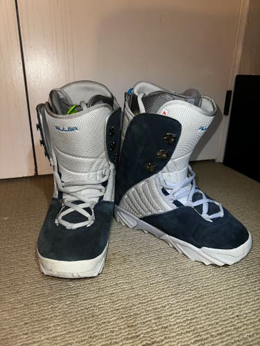 Men's Size M 12.0 (W 13.0) Burton Ruler Snowboard Boots (Used)