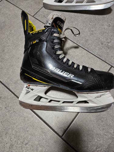 Bauer Supreme M4 Hockey Skates 9 (Used)
