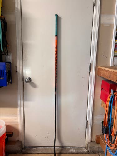 Senior Warrior Covert QR5 50 Right Handed Hockey Stick W03 85 Flex (Like New)