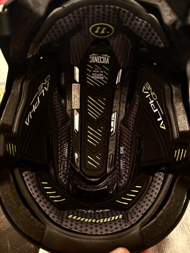 Medium Warrior Alpha One Helmet (New) Boston Bruins