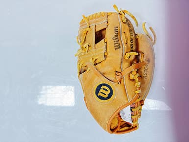 Used Wilson MVP BB/SB Glove RH Throw Brown 12" 11860-C000303505