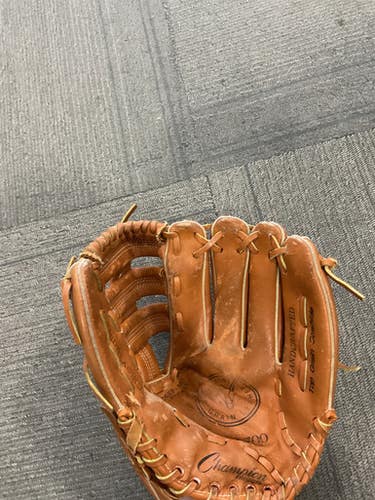 Used Champion Sports CBG700 BB/SB Glove RH Throw Brown 12 1/4" 11614-S000229026