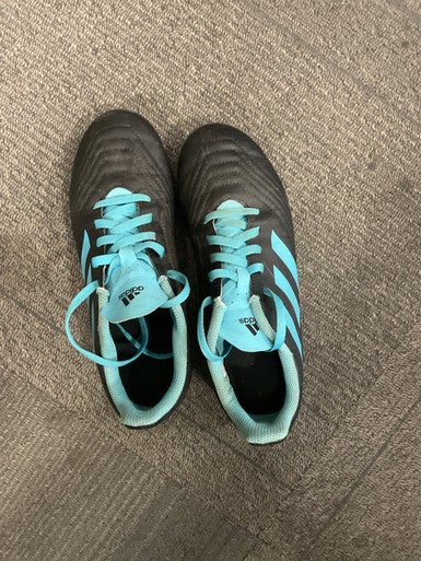 Used Adidas PREDATOR Soccer Cleats Carolina Blue Junior 04.5 11614-S000228989