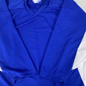 Blue XL Men's hockey Jersey NEW