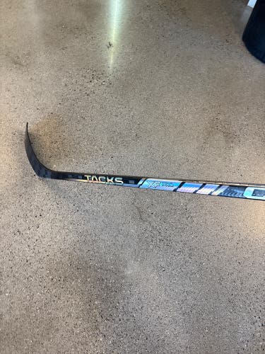 Intermediate CCM Tacks AS-VI Pro Left Hand Hockey Stick P28 55 Flex (New)