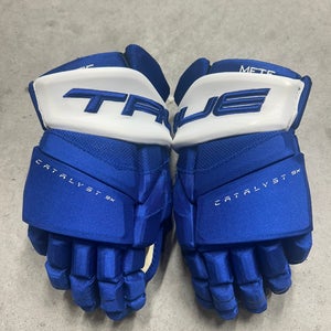 14” True Catalyst 9X Pro Toronto Maple Leafs Gloves Pro Stock (New) NHL