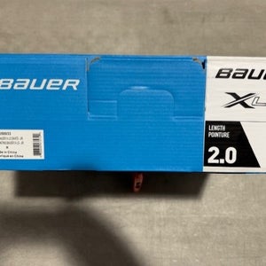 Bauer XLS Hockey Skates Regular Width Size 2 (New)