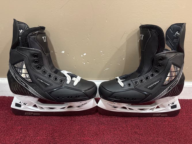 True Pro Custom Hockey Skates Pro Stock Size 6.5 (New) Item#PSW65