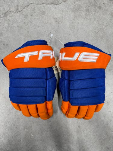 13.5” True Pro 4 Roll Edmonton Oilers Gloves Pro Stock (New) NHL