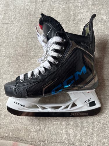 2025 CCM Tacks XF Pro Hockey Skates 5 (Used)