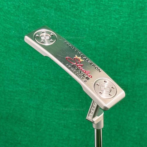 Scotty Cameron Studio Style 2025 Newport 2 35" Plumbers-Neck Putter w/HC