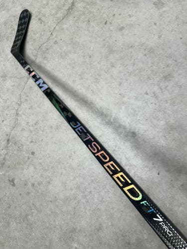 90 Flex Custom P28 Senior CCM Jetspeed FT7 Pro Right Hand Hockey Stick Pro Stock (New)