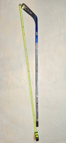 New ! Easton Synergy SL P7 LH 100 IGINLA Non-Grip Hockey Stick