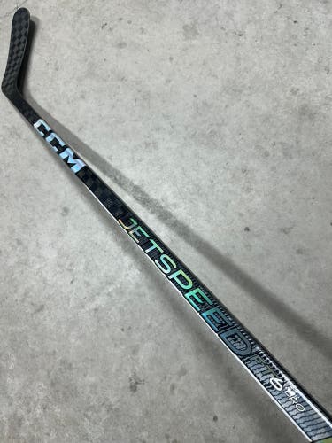 80 Flex P28 Senior CCM JetSpeed FT6 Pro Right Hand Hockey Stick Pro Stock (New) NHL
