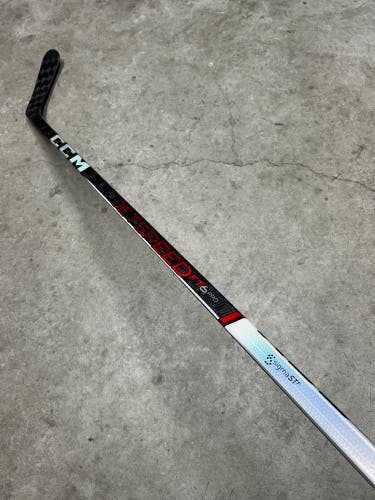 100 Flex P90TM Senior CCM JetSpeed FT6 Pro Right Hand Hockey Stick Pro Stock (New) NHL