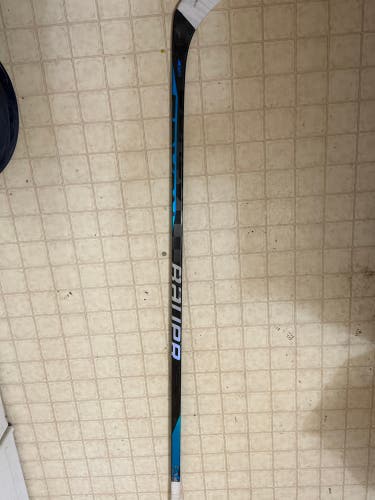 Senior Bauer Nexus Sync Right Handed Hockey Stick 87 Flex (Used)