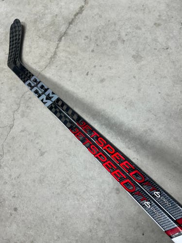 2 PACK 95 Flex P28 Senior CCM JetSpeed FT6 Pro Right Hand Hockey Stick Pro Stock (New) NHL
