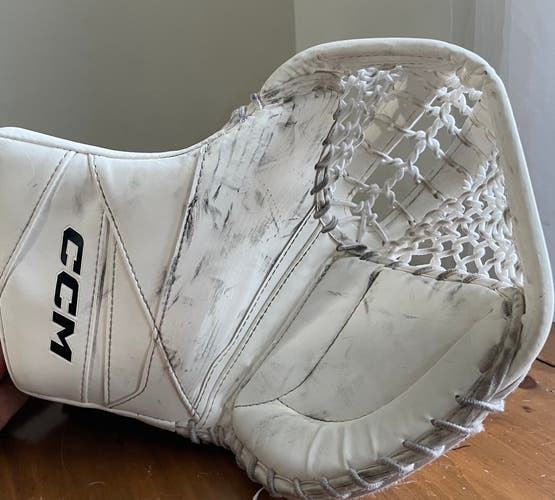 CCM Axis 2.5 Regular (Used)