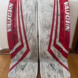 Red 29" Intermediate Vaughn Ventus SLR2 Goalie Leg Pads (Used)