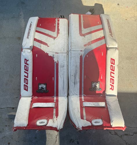 Hockey Goalie Leg Pads (BAUER 28”)