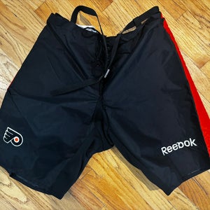 Black Large Reebok Pant Shell (Used)