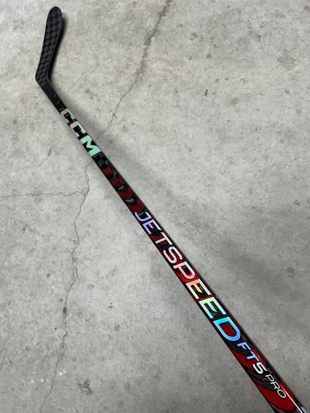 60 Flex P28 Intermediate CCM JetSpeed FT5 Pro Right Hand Hockey Stick Pro Stock NHL (New)