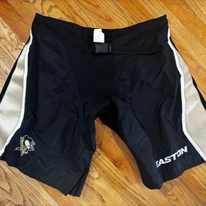 Men's Senior Large Black Easton Hockey Pants (Used)