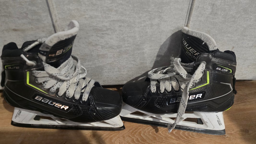Bauer Elite Hockey Goalie Skates 6 (Used)