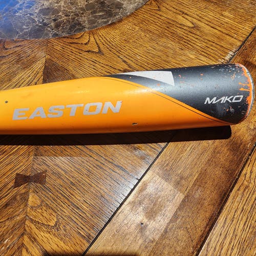 Easton Mako Composite USSSA Certified Bat (-12) 15 oz 27" (Used)