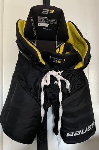Junior Small Bauer Supreme 3S Hockey Pants (Used)