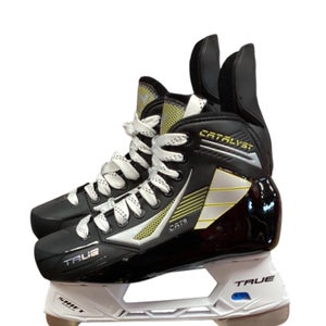 Junior New True Catalyst 5 Hockey Skates Regular Width