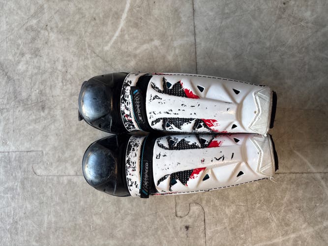 Senior CCM JetSpeed FT6 15" Shin Pads (Used)