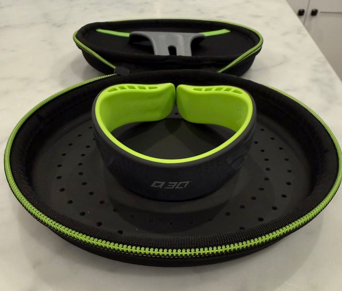 Used Q-Collar Size 11