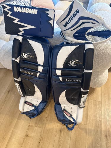 36" 2017 Vaughn Velocity V5 Regular Goalie Full Set (New)