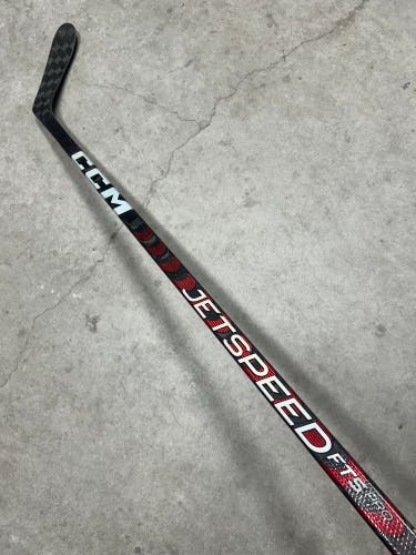 80 Flex P28 Senior CCM JetSpeed FT5 Pro Right Hand Hockey Stick Pro Stock NHL (New)