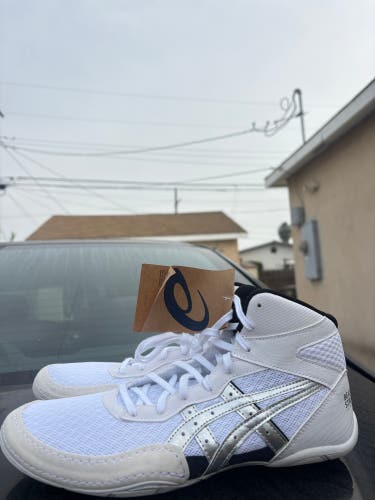 BRAND NEW Asics Matflex Wrestling Shoes Sizes 8, 6 1/2, and 5