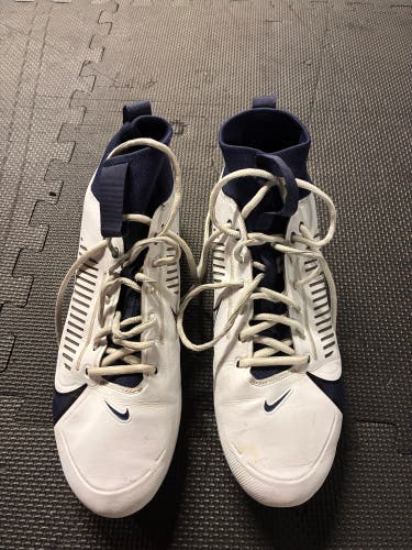 White Men's Size M 11.0 (W 12.0) Adult Nike Vapor edge pro 360 Molded Cleats Cleats (Used)