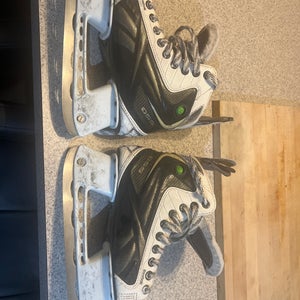 Reebok White k Hockey Skates Regular Width Size 4 (Used)