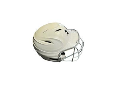 Used Under Armour Batting Helmet w/Mask White One Size 11873-S000225274