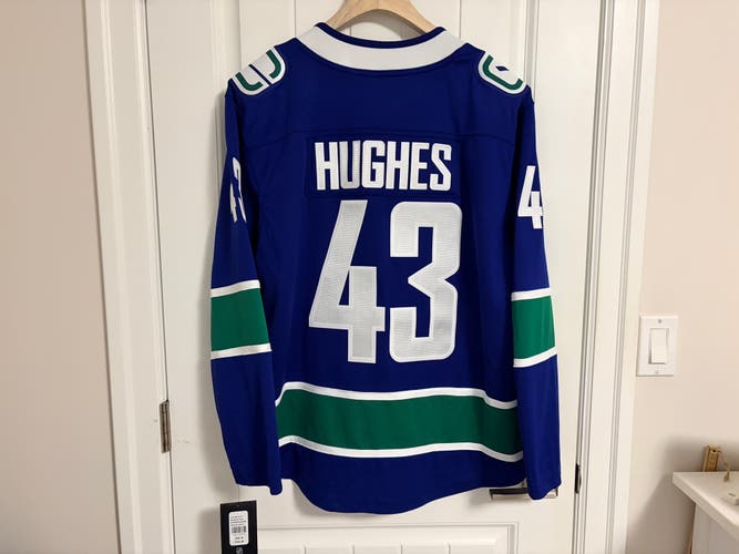 BNWT Authentic Fanatics Vancouver Canucks Quinn Hughes Orca Jersey Size Medium