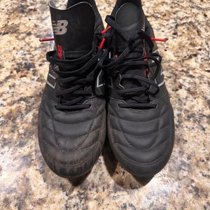 Black Men's Size M 10.0 (W 11.0) New Balance 442 Cleats (Used)