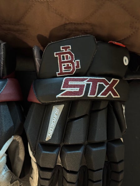 Boy’s Latin STX RZR Lacrosse Gloves