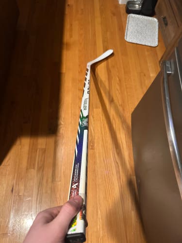 Intermediate Bauer Proto-R Right Handed Hockey Stick P92 55 Flex (Used)