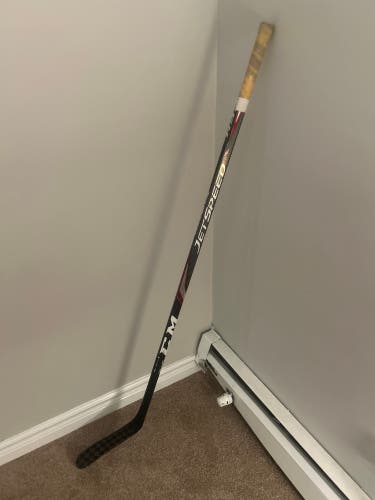 Senior CCM Ribcor Trigger 3D PMT Right Handed Hockey Stick Toe Pattern 70 Flex Pro Stock (Used)