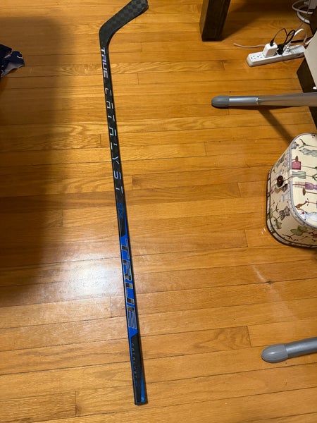 Senior True Catalyst 9X Right Handed Hockey Stick P88 100 Flex Pro Stock (Used)